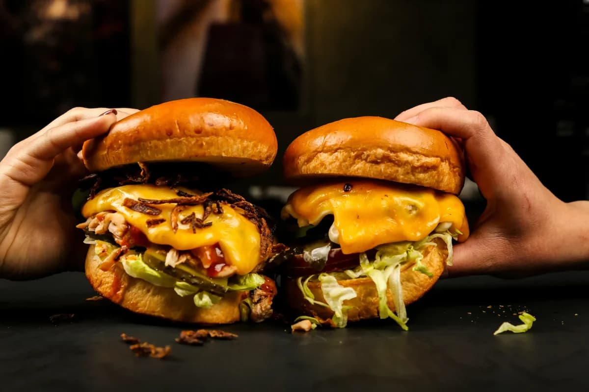 Chama Artesanal Burger